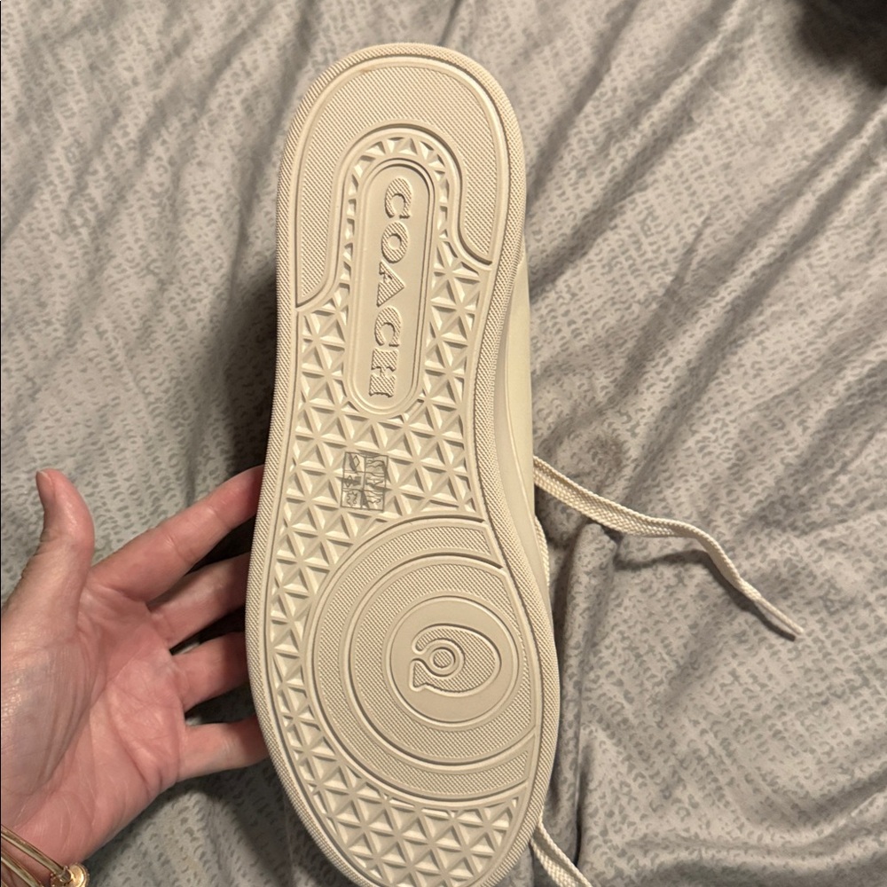 Coach High Line New Year’s Eve Sneaker with Snake and Script Coach - Picture 5 of 7